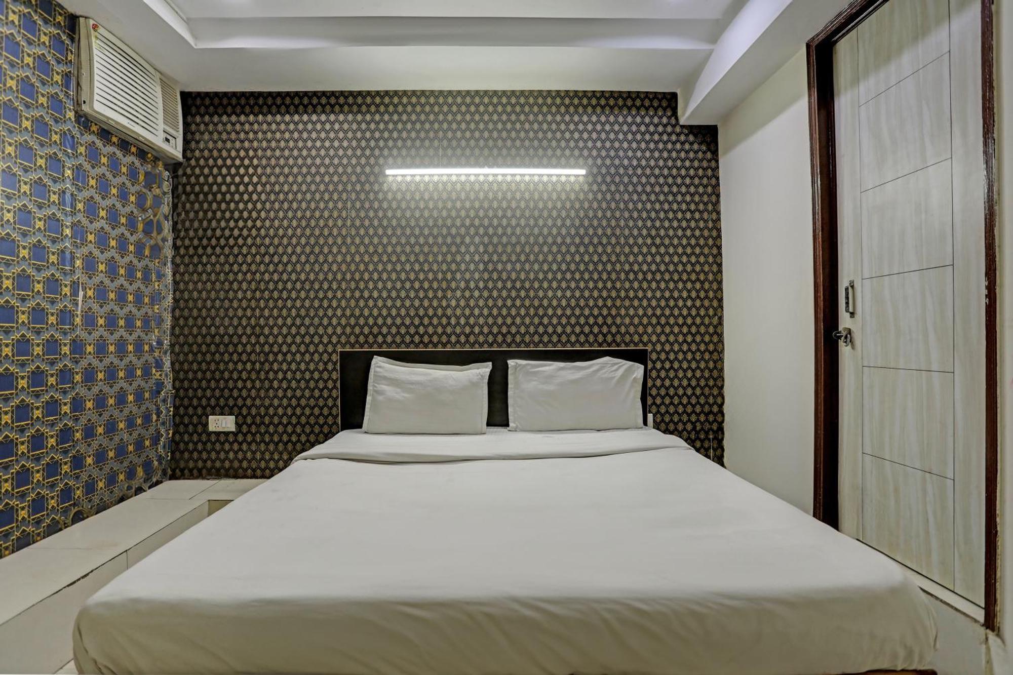 Hotel O Kanak Palace New Delhi Luaran gambar
